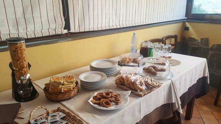 La Pergola Appartamenti Santa Lucia del Mela 외부 사진
